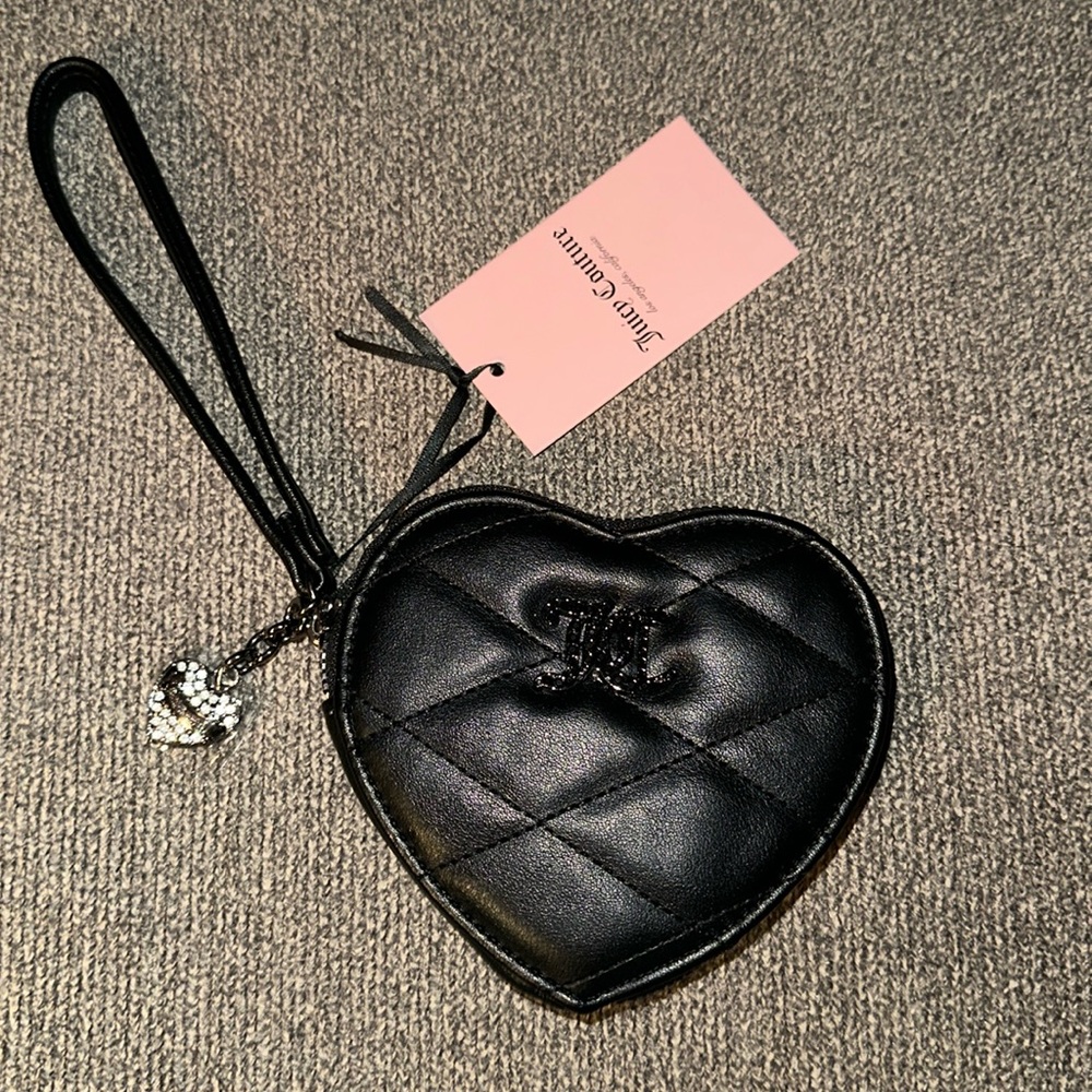 Juicy Couture ❤️ Brighter Than A Diamond Heart Zip Wristlet. ~ New w/Tag